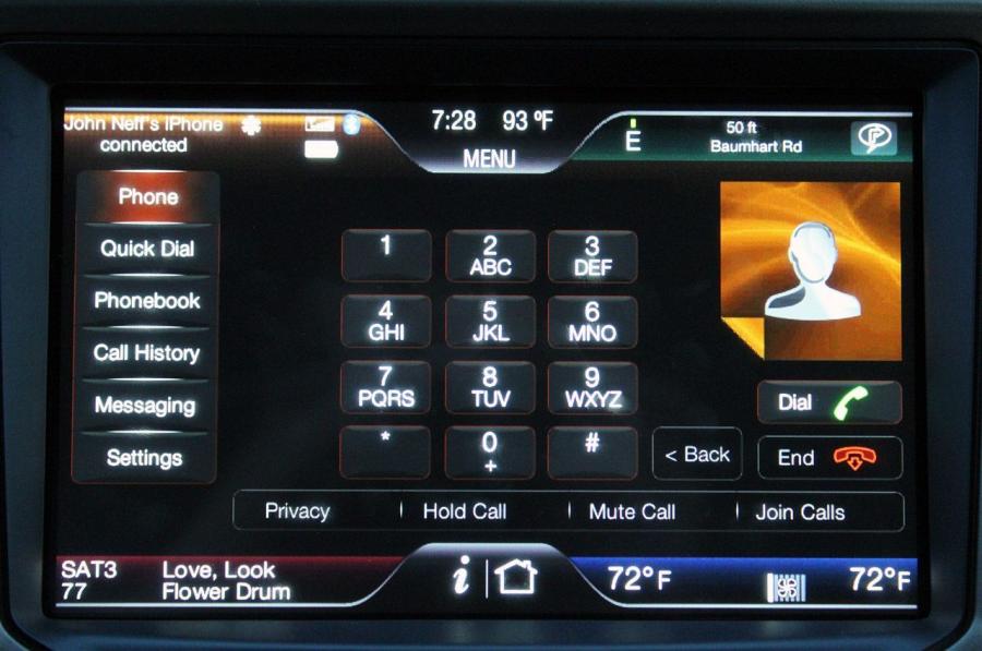  Lincoln MKX 2011 года  (фото 19 из 105)